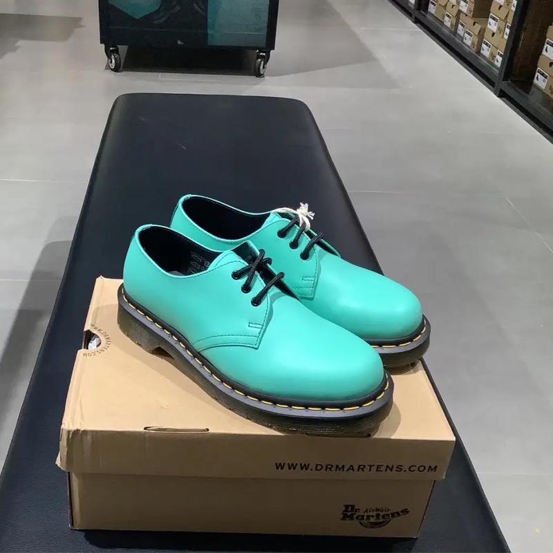 China Wholesale Supplier Branded shoes DR Martens, join us on whatsapp | Yupoo